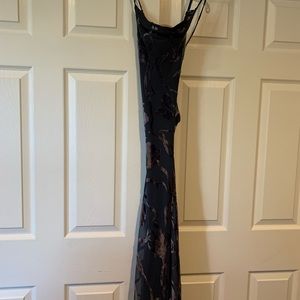 Grey chiffon and velvet gown size 6